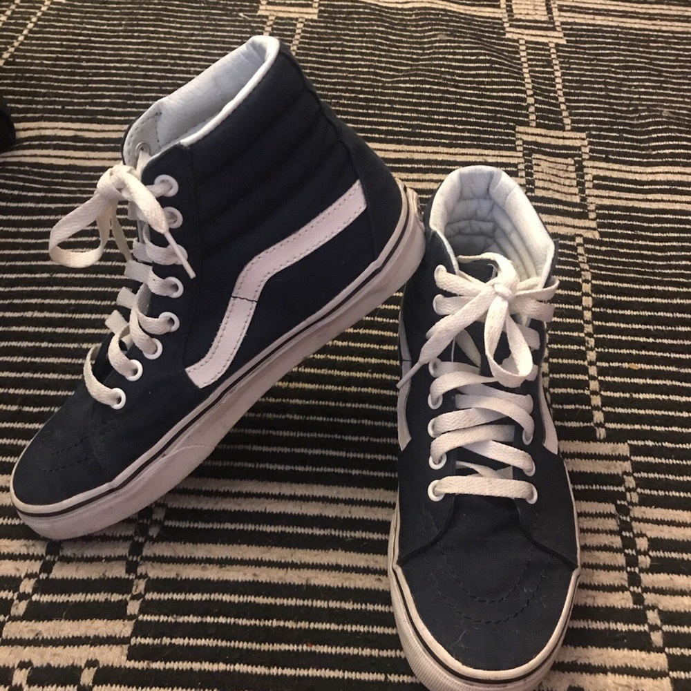 Navy blue sk8hi Vans